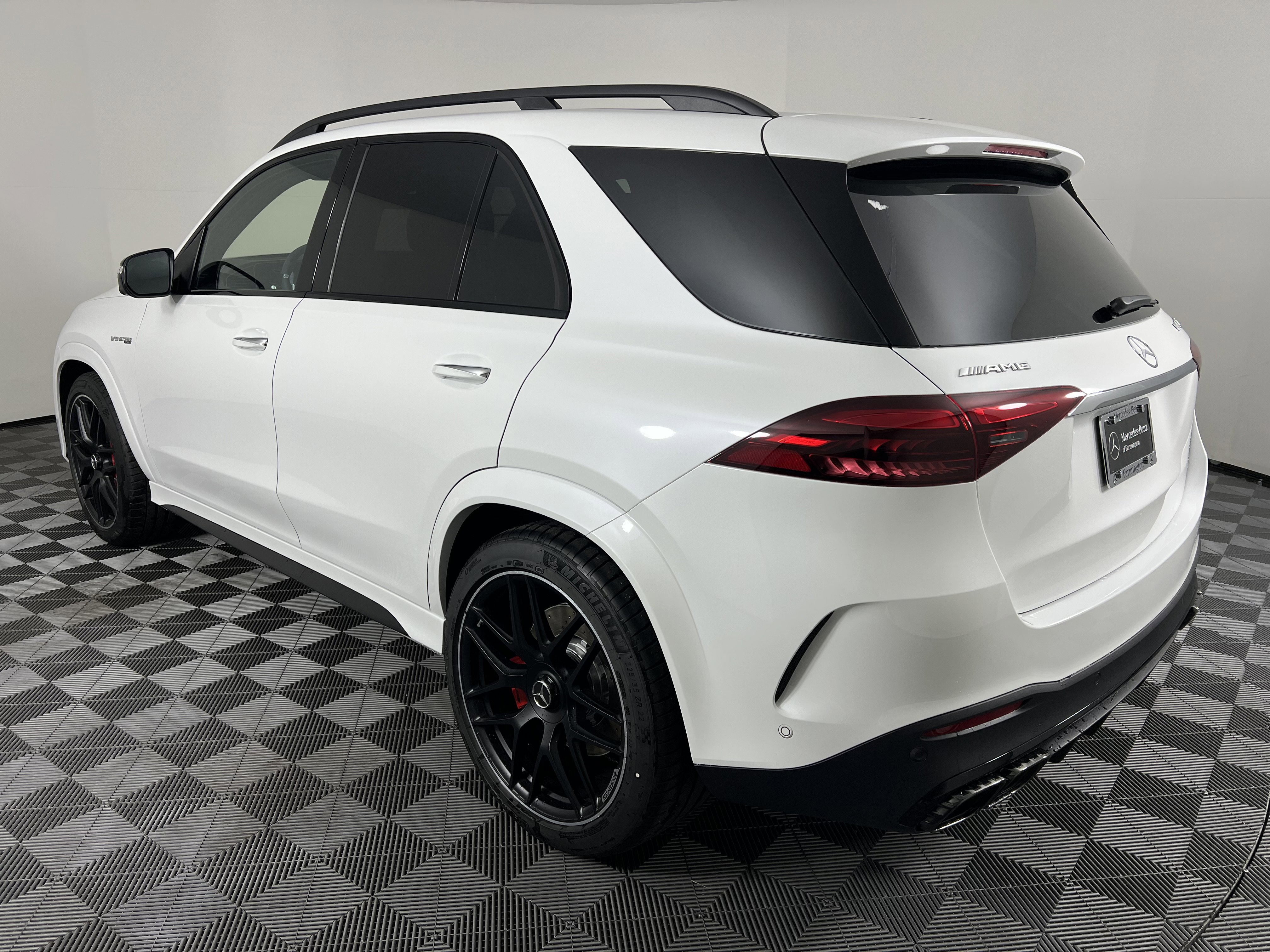 New 2026 Mercedes-Benz GLE 63 AMG S image 10