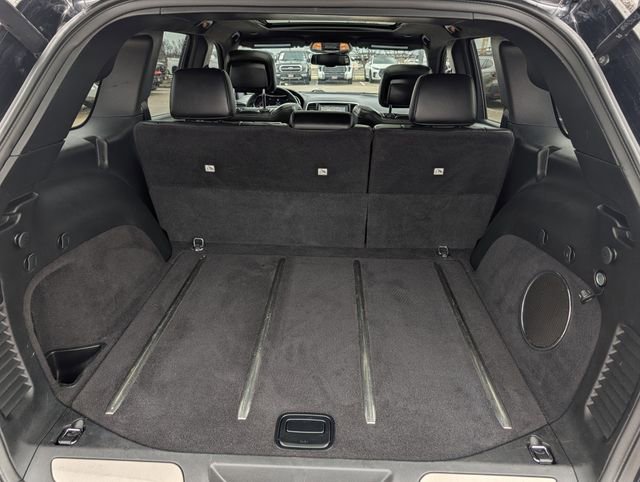 Used 2015 Jeep Grand Cherokee SRT w/ Trailer Tow Group IV image 33