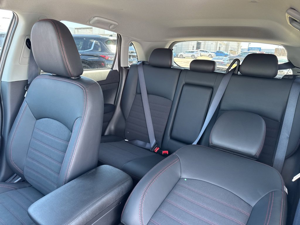 New 2027 Mitsubishi Outlander Sport SE FWD image 28