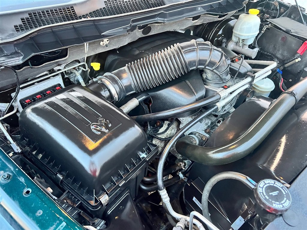 Used 2011 RAM 1500 Sport image 33