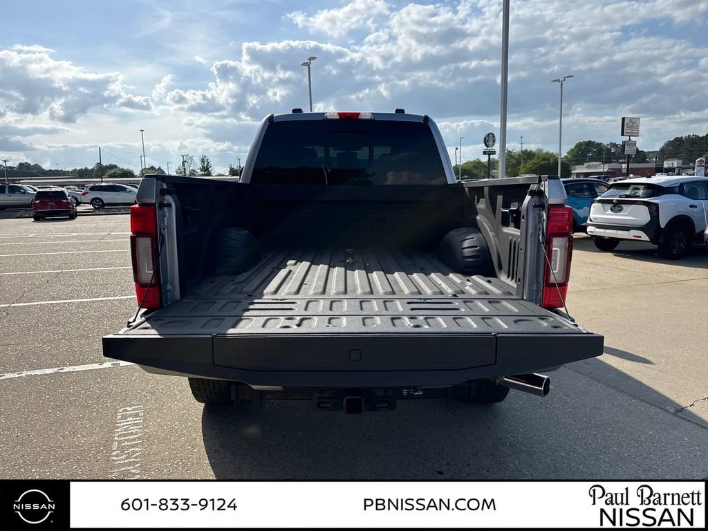 Used 2021 Ford F250 Platinum w/ FX4 Off-Road Package AWD/4WD image 15