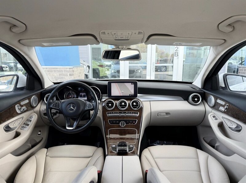 Used 2016 Mercedes-Benz C 300 4MATIC Sedan image 2