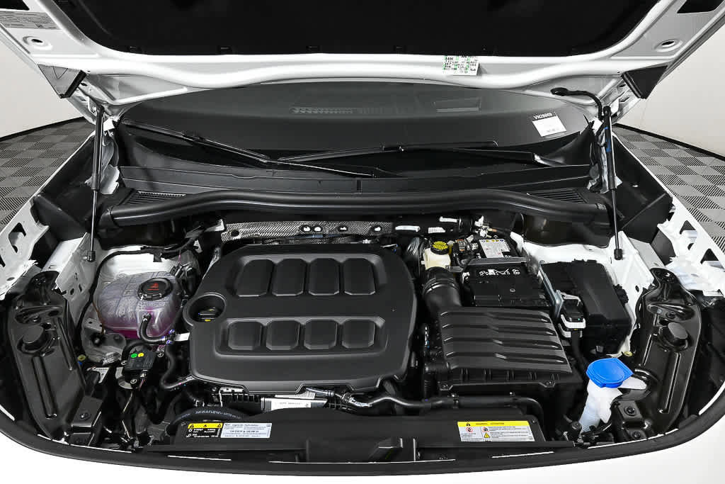 New 2026 Volkswagen Tiguan SE R-Line FWD image 33