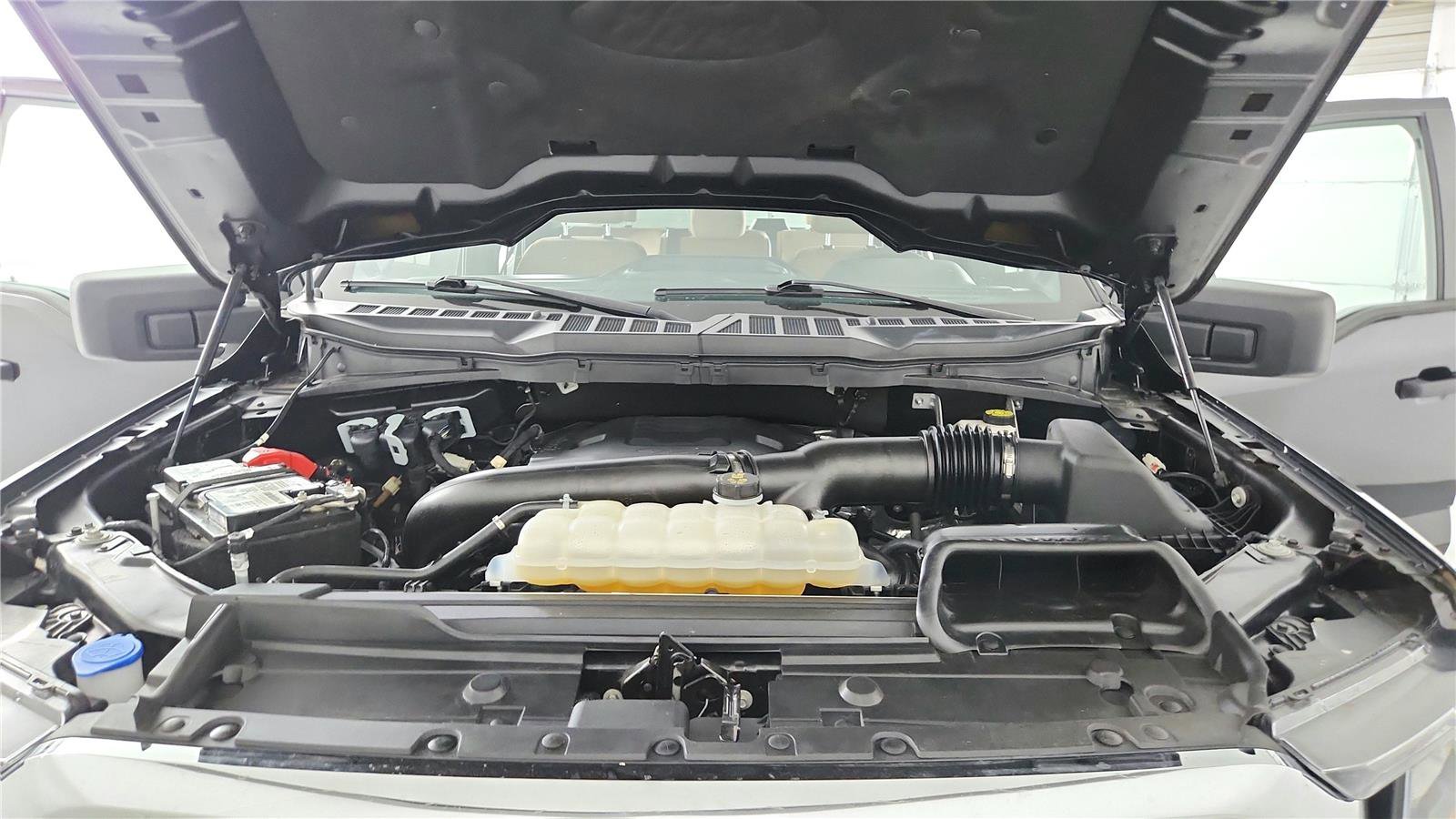 Used 2023 Ford F150 XLT AWD/4WD image 31