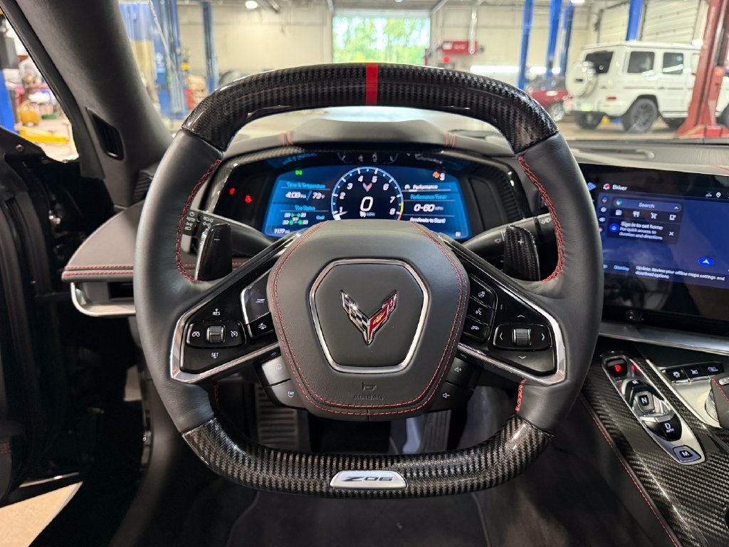 Used 2024 Chevrolet Corvette Z06 w/ Z07 Performance Package RWD image 15