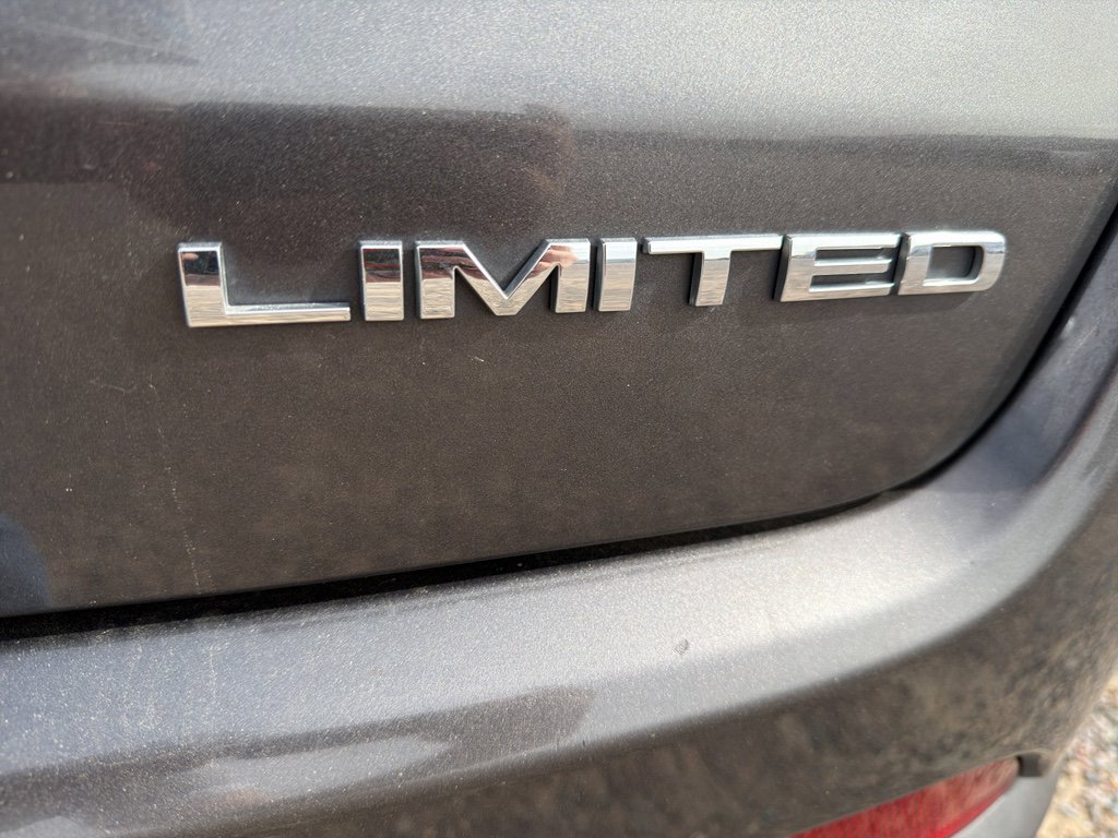 Used 2019 Jeep Compass Limited image 30