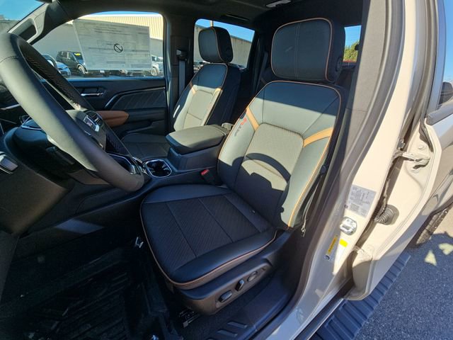 New 2026 GMC Canyon AT4 w/ Technology Plus Package image 16