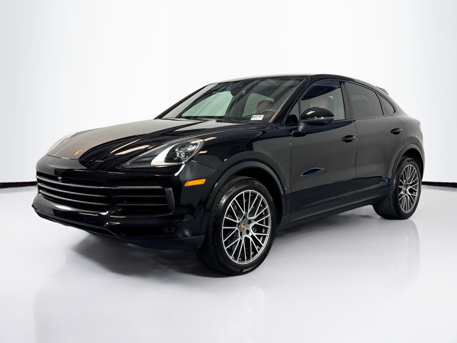 Used 2023 Porsche Cayenne Platinum Edition image 1