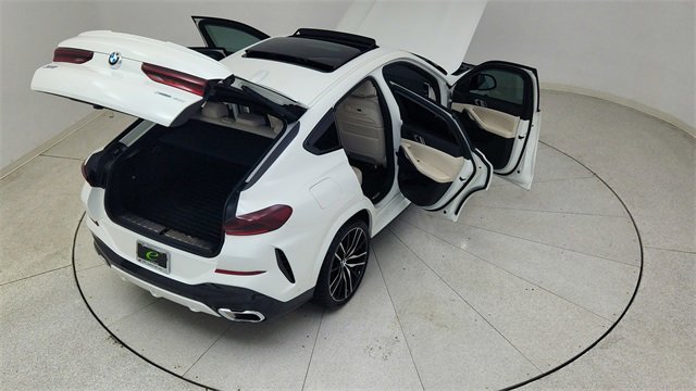 Used 2023 BMW X6 xDrive40i w/ Executive Package image 93