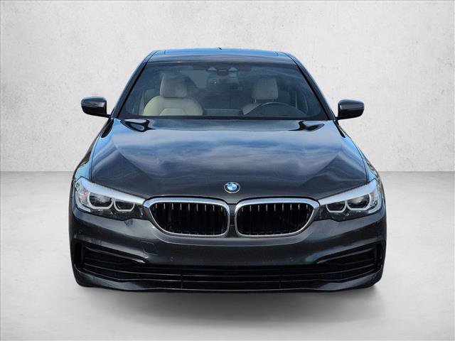 Used 2019 BMW 530i image 2