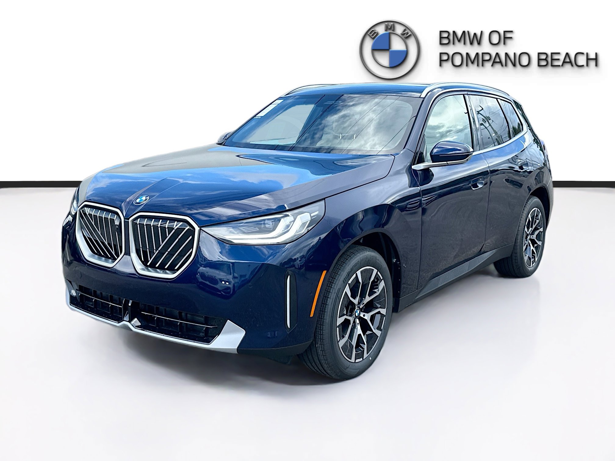 New 2026 BMW X3 xDrive30 w/ Premium Package image 3