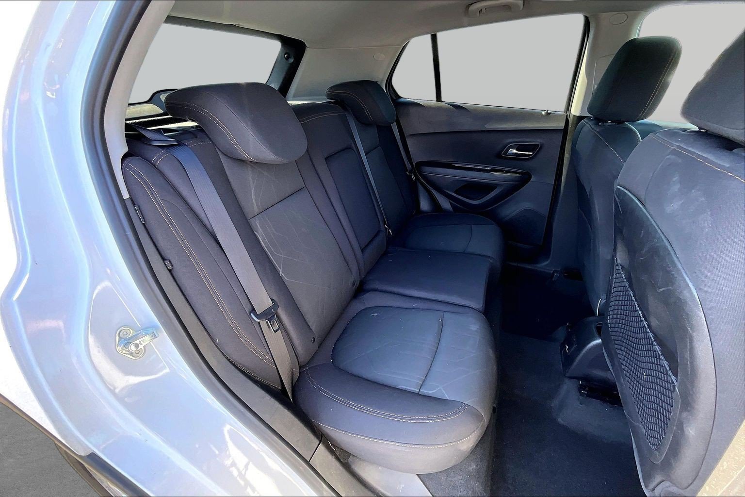 Used 2017 Chevrolet Trax LT AWD/4WD image 27