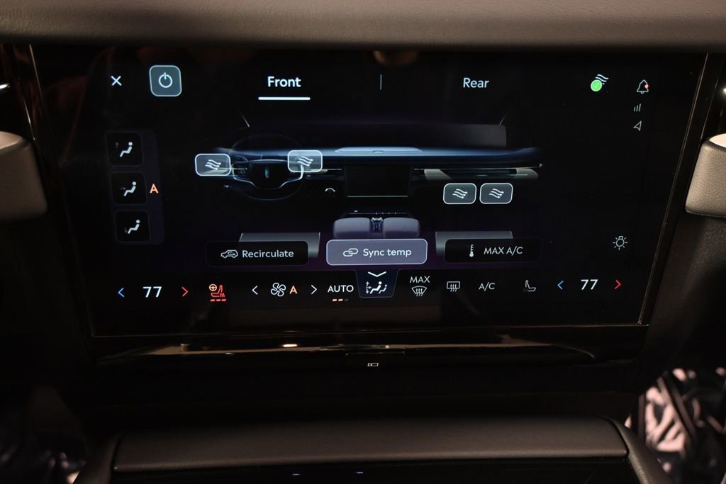 New 2025 Lincoln Navigator Reserve w/ Jet Appearance Package image 30