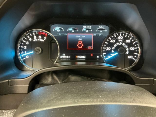 Used 2019 Ford F150 Lariat w/ Equipment Group 502A Luxury AWD/4WD image 32