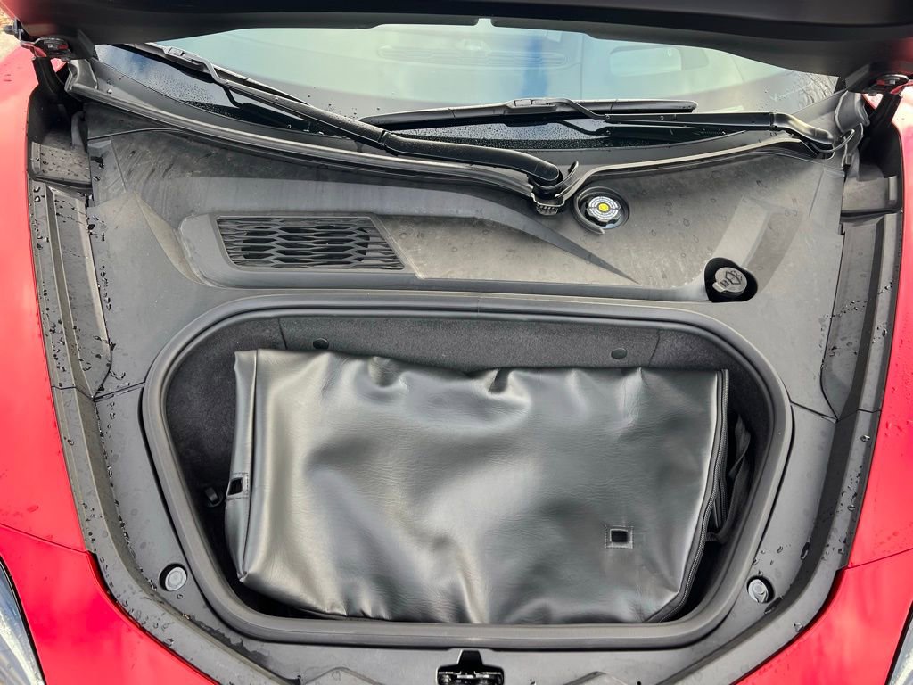 Used 2023 Chevrolet Corvette Stingray Premium Cpe w/ Body-Color Dual Roof Package image 28