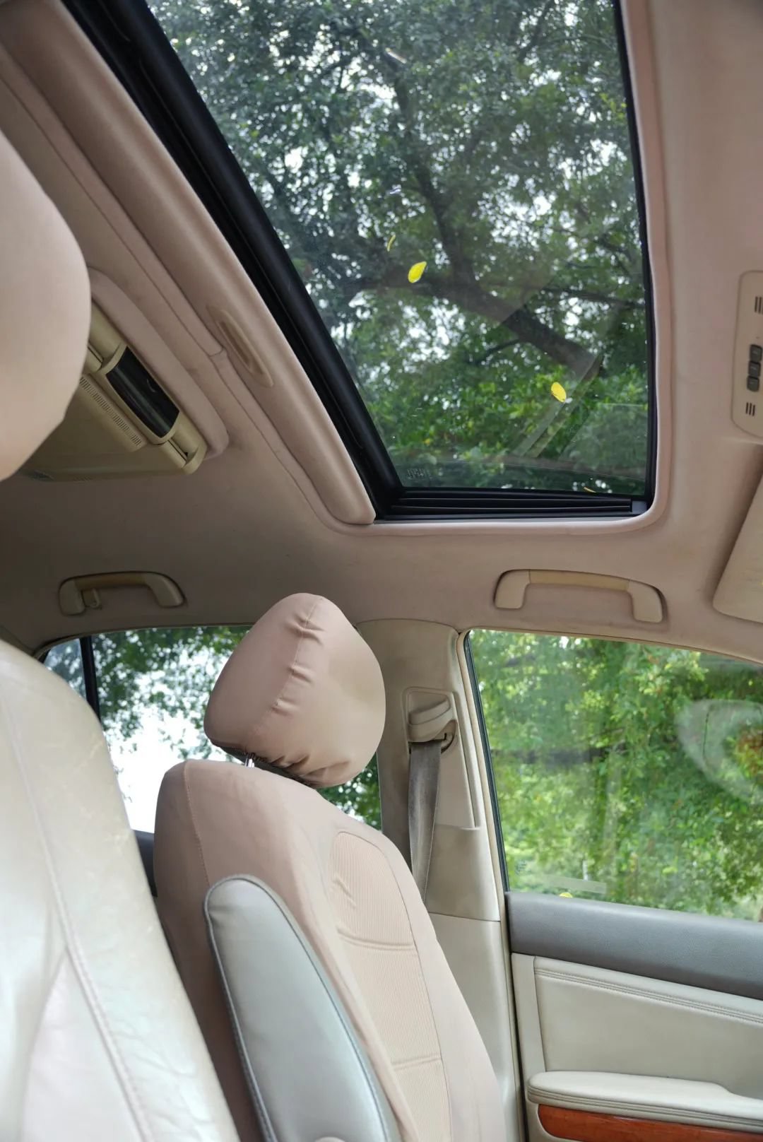 Used 2004 Lexus RX 330 w/ Premium Pkg FWD image 13
