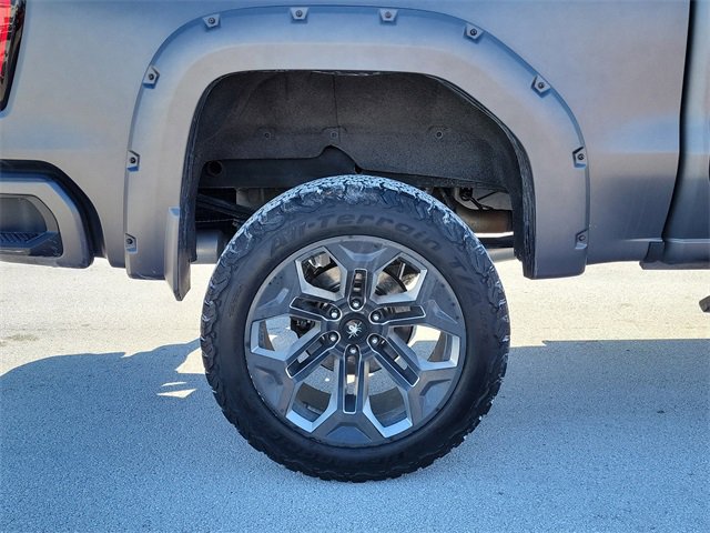 Used 2021 GMC Sierra 1500 AT4 w/ AT4 Premium Package image 7