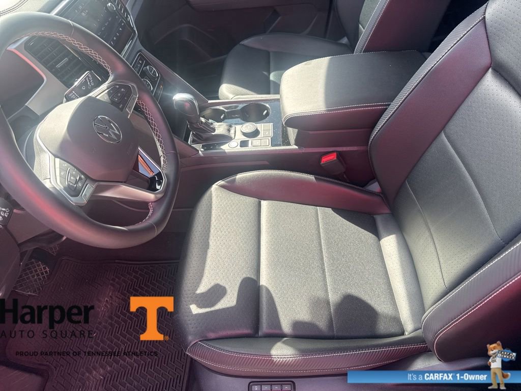 Used 2023 Volkswagen Atlas Cross Sport SEL image 13