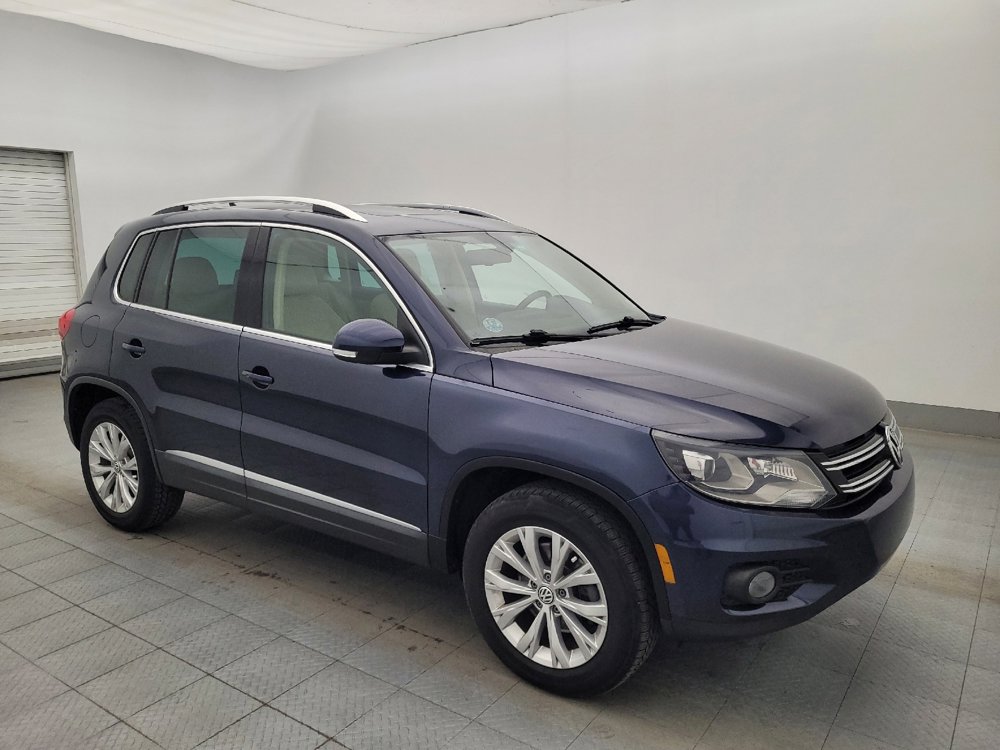Used 2016 Volkswagen Tiguan SE image 11