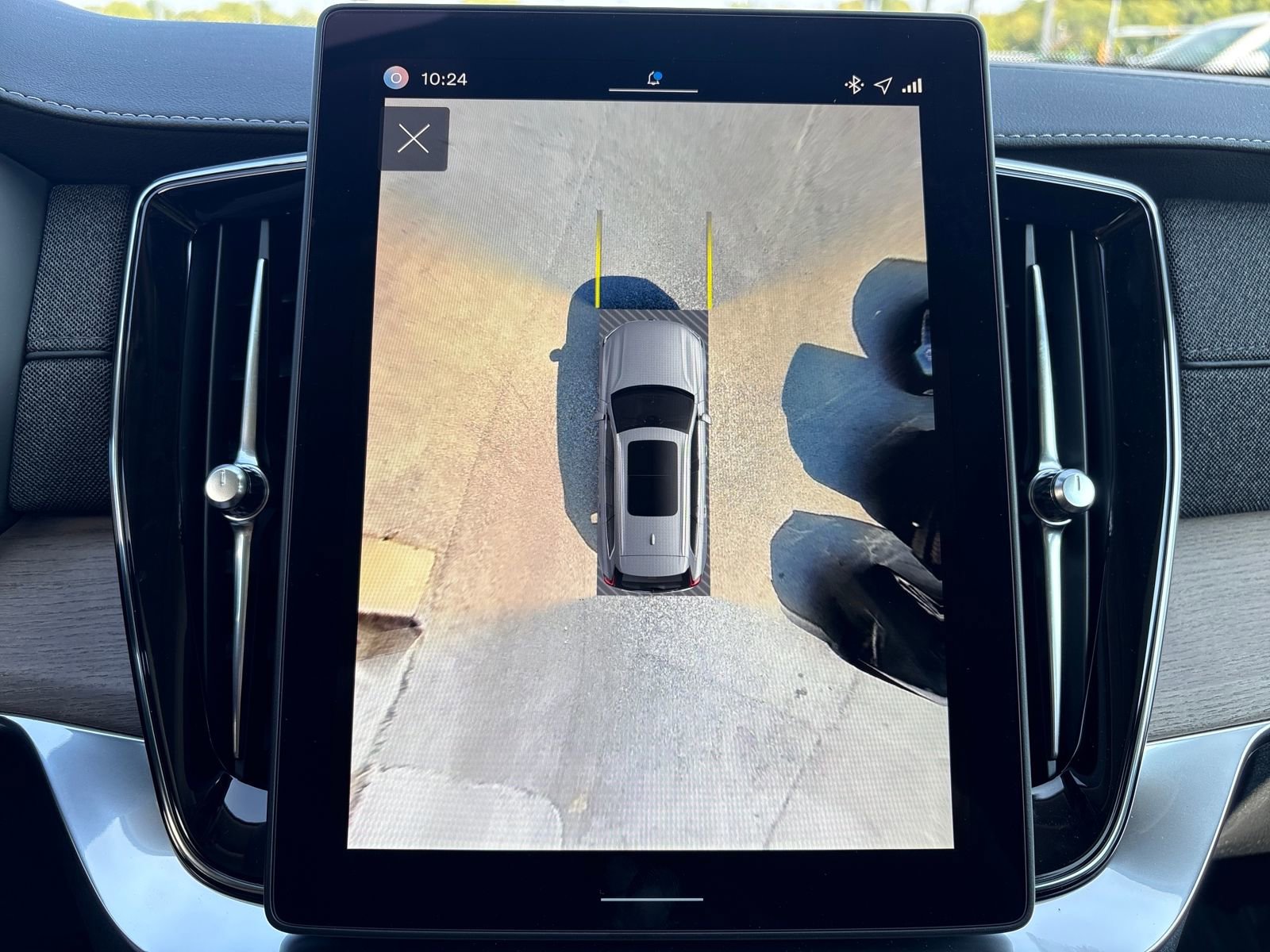 New 2026 Volvo XC90 B6 Plus w/ Protection Package Premier image 21