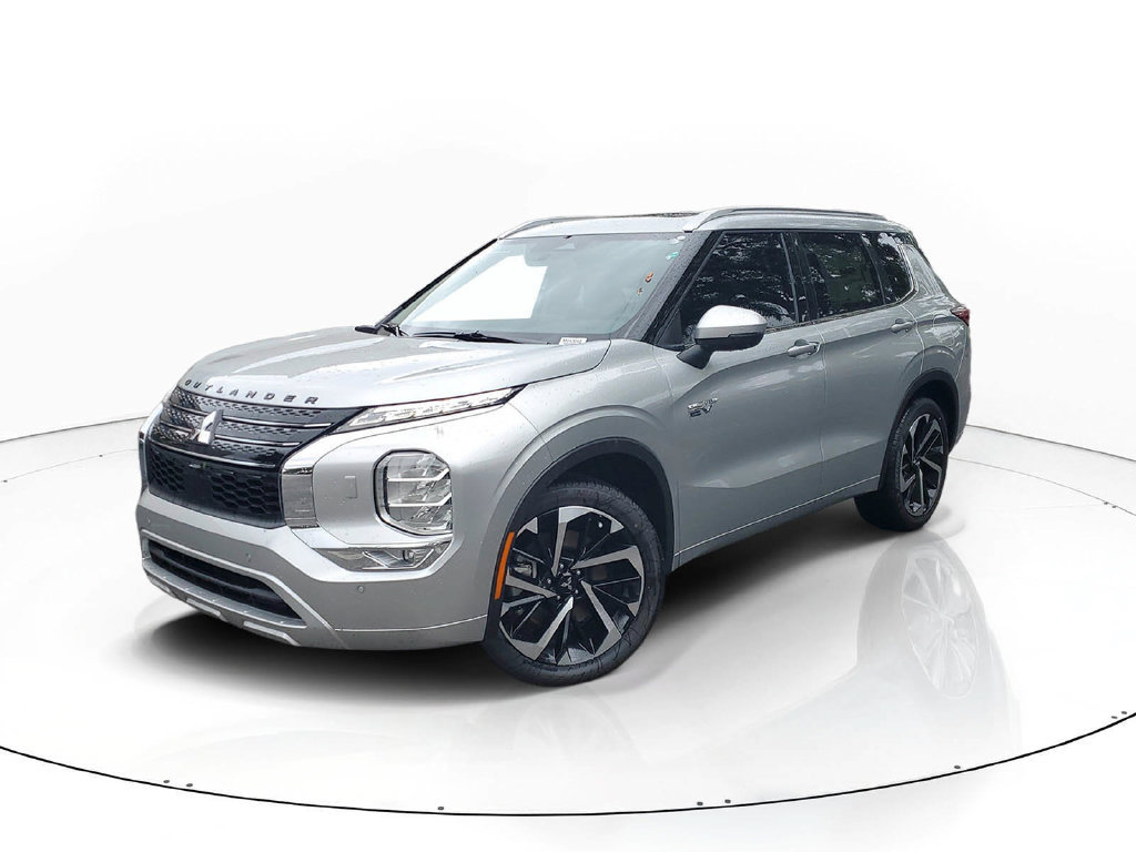 Used 2025 Mitsubishi Outlander SEL AWD/4WD image 3