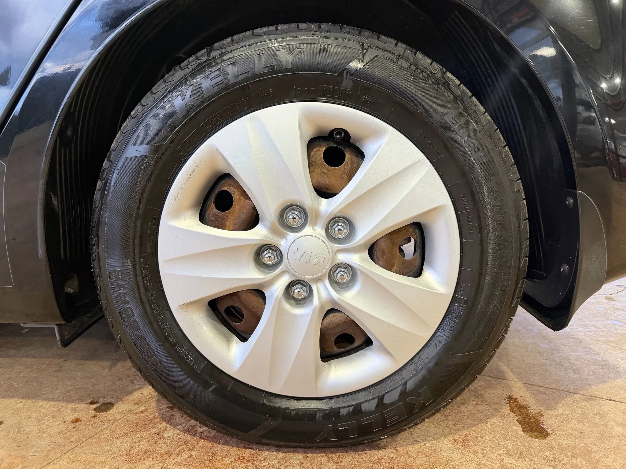 Used 2016 Kia Forte LX image 24