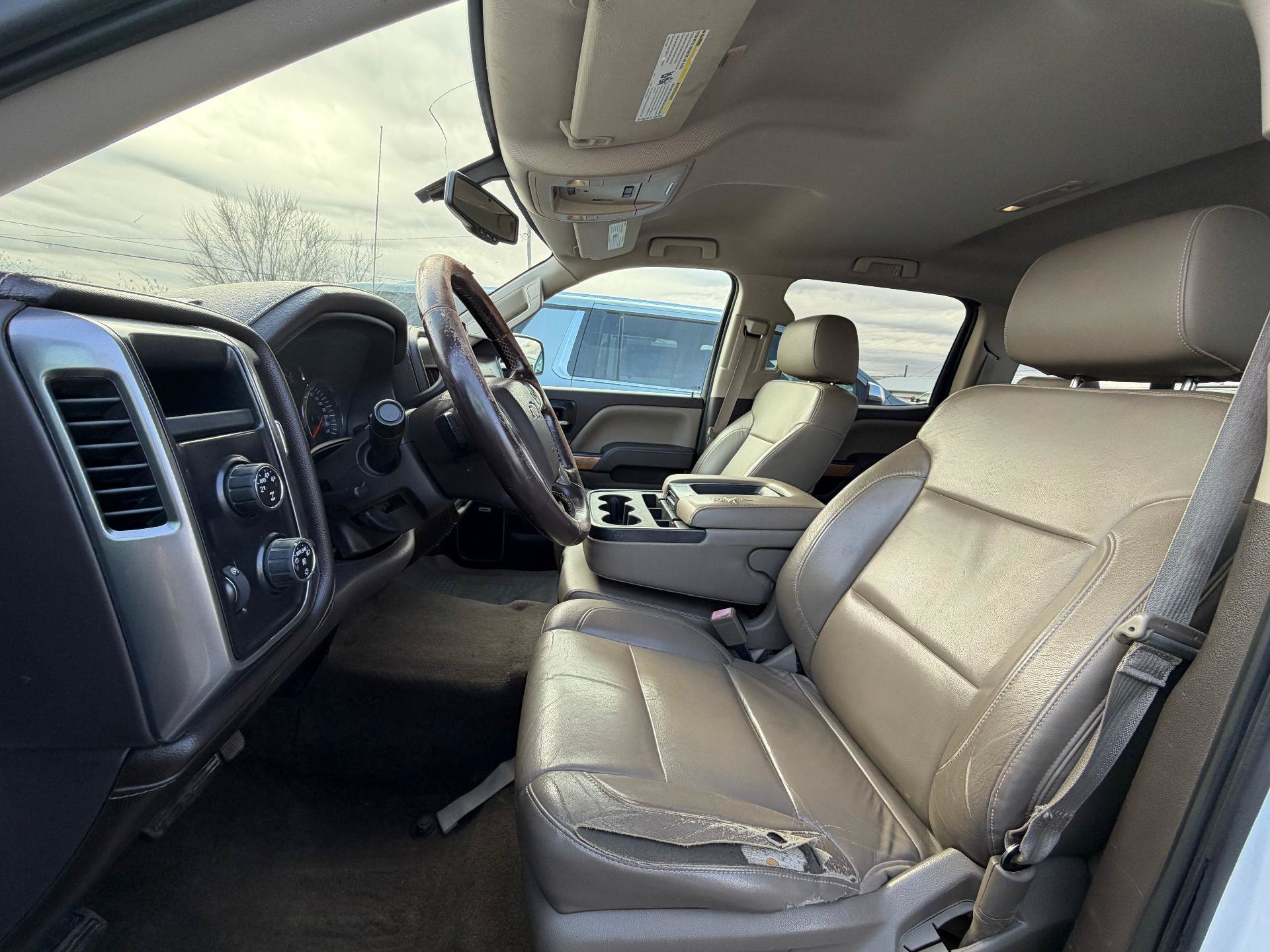 Used 2014 Chevrolet Silverado 1500 LTZ AWD/4WD image 7