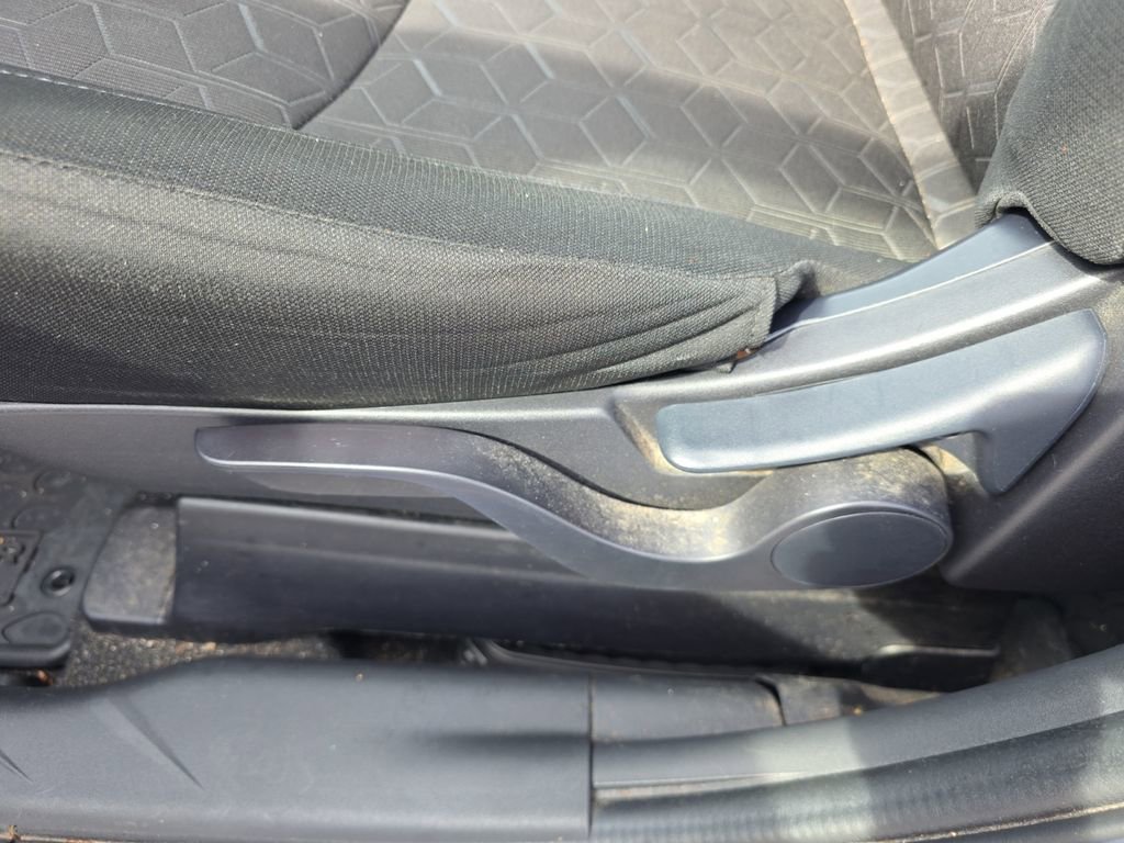Used 2021 Mitsubishi Outlander Sport SE image 13