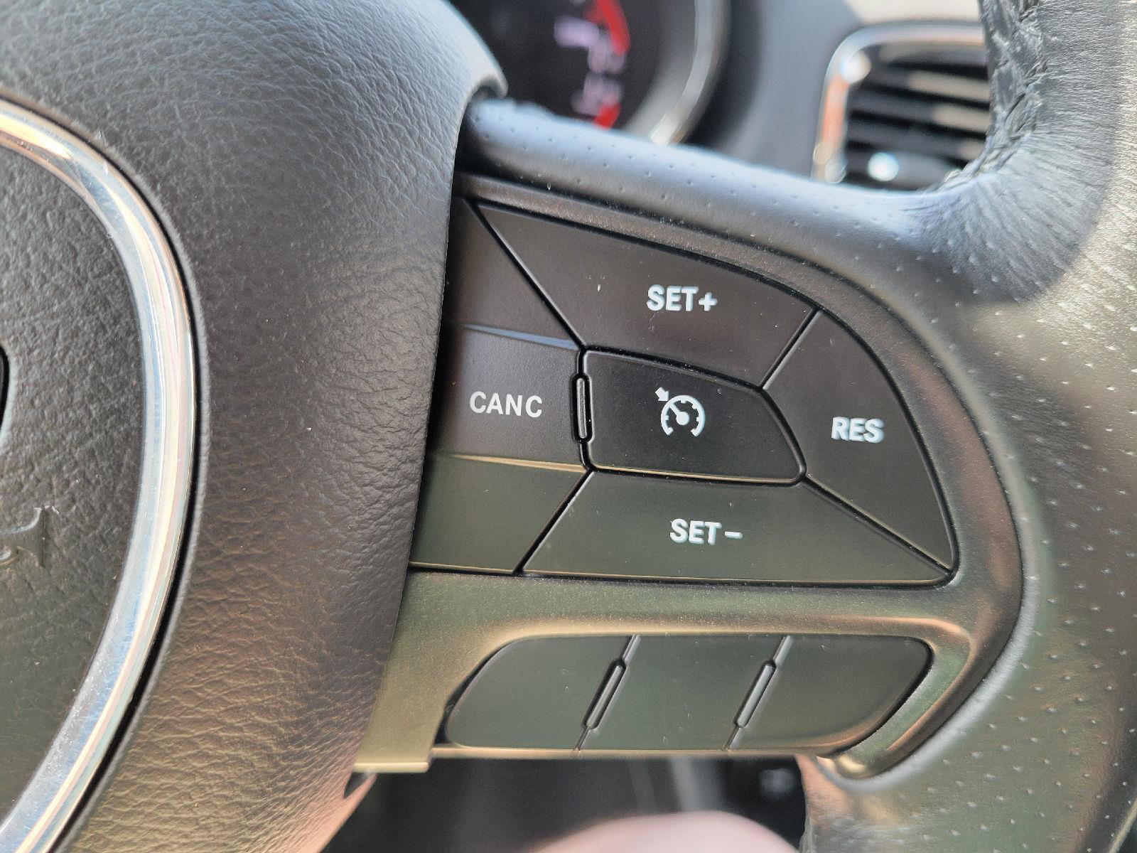 Used 2018 Dodge Durango SXT w/ Quick Order Package 2BB image 17