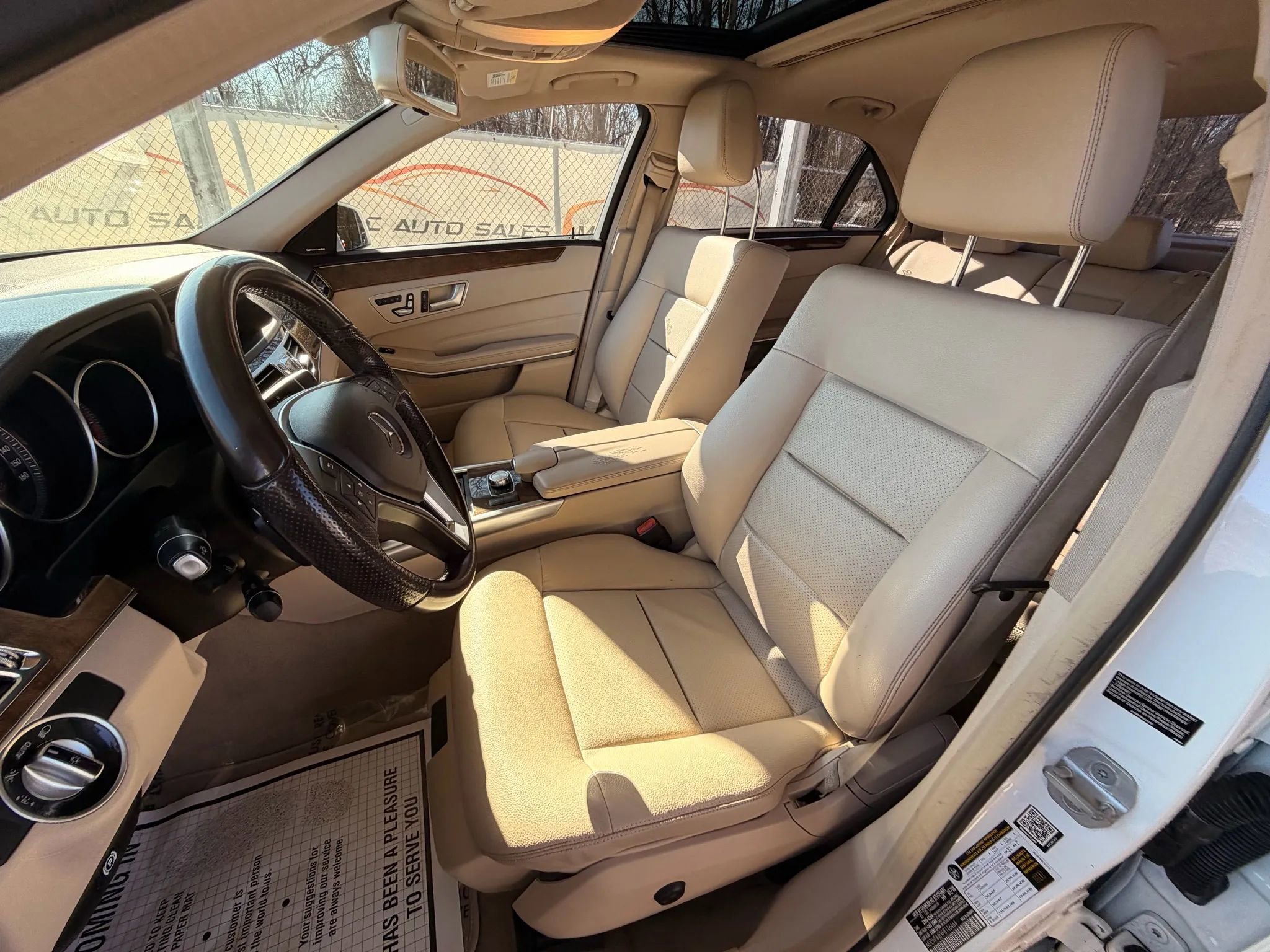 Used 2015 Mercedes-Benz E 350 4MATIC Sedan image 65