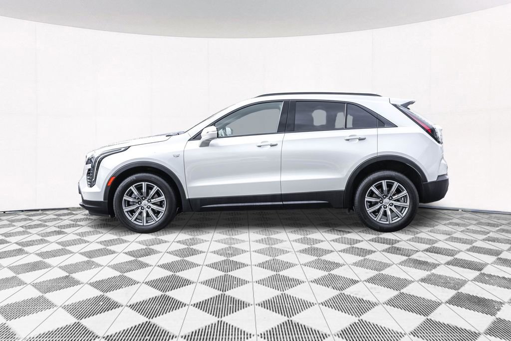Used 2023 Cadillac XT4 Sport AWD/4WD image 17