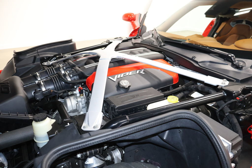 Used 2013 SRT Viper GTS w/ GTS Laguna Interior Pkg image 37