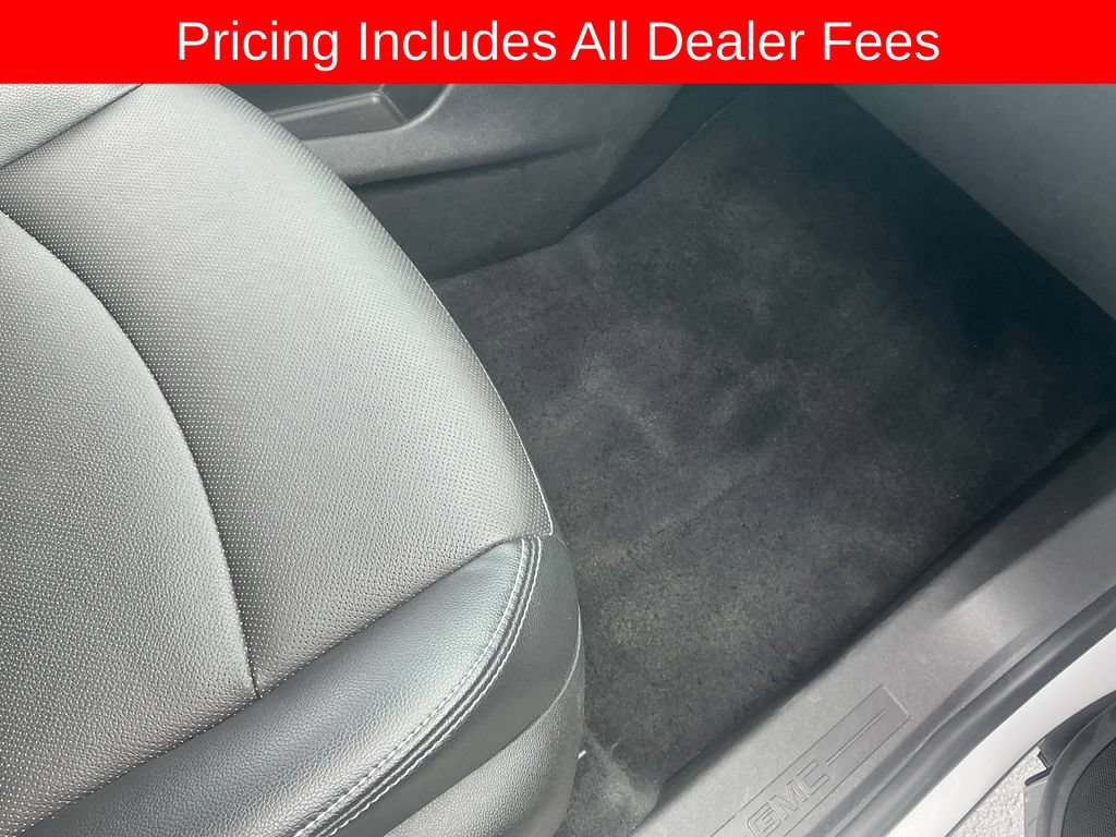 Used 2023 GMC Terrain SLT AWD/4WD image 21