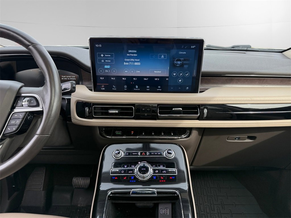 Used 2022 Lincoln Nautilus Reserve w/ Equipment Group 201A image 11