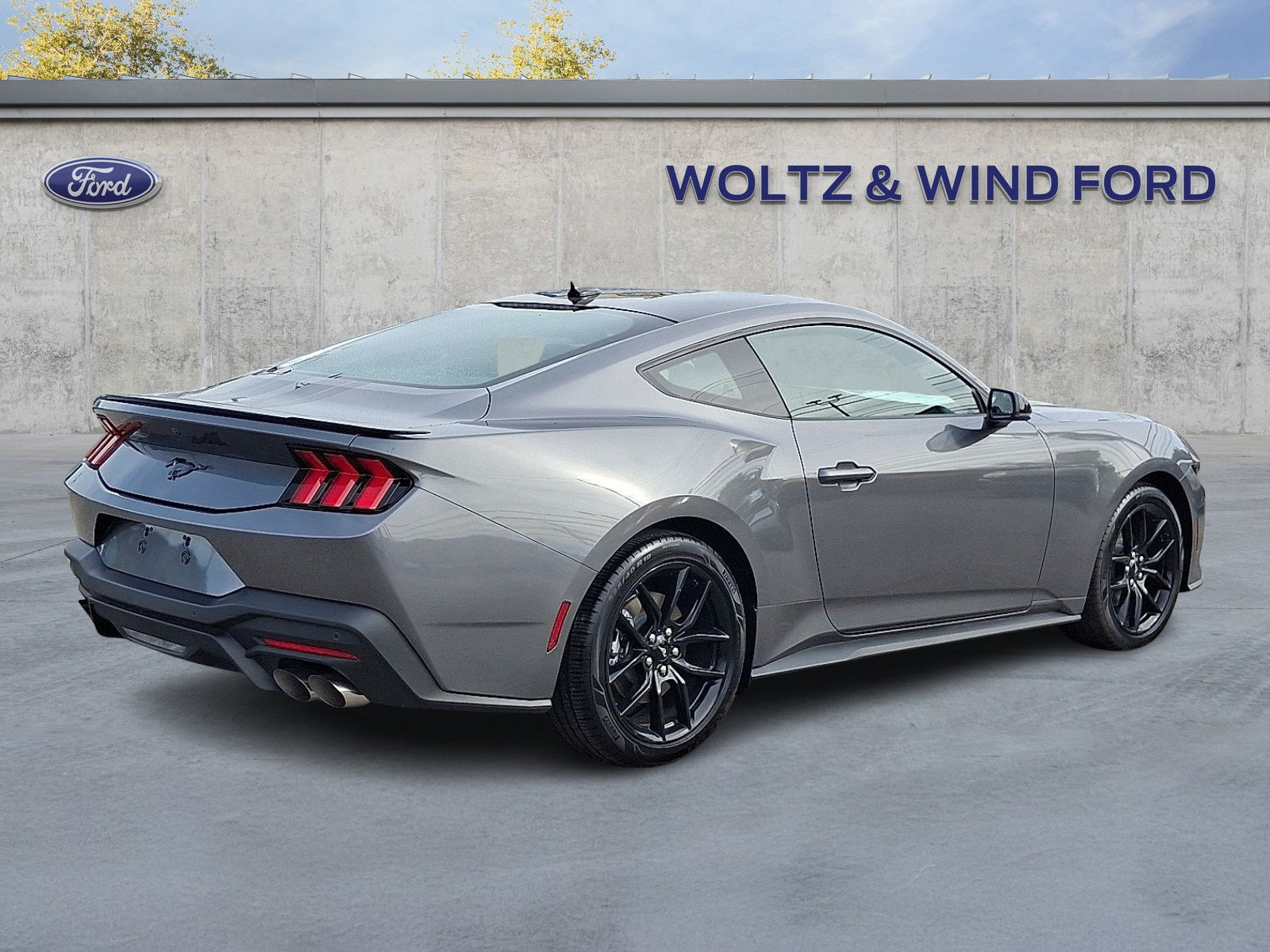 Used 2026 Ford Mustang Premium RWD image 6