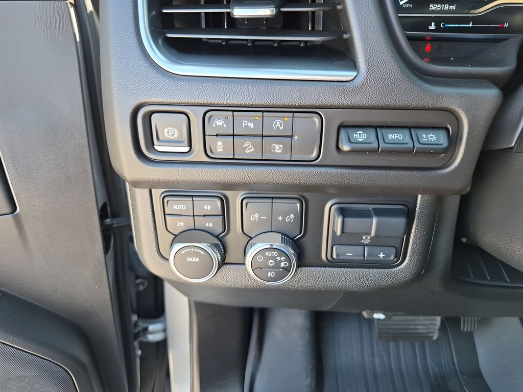 Used 2024 GMC Yukon AT4 w/ Technology Package AWD/4WD image 39