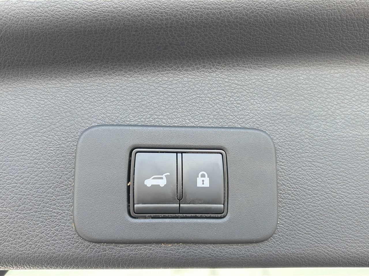 Certified 2025 Nissan Murano SL AWD/4WD image 11