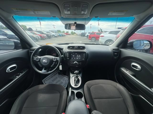 Used 2019 Kia Soul w/ Convenience Package FWD image 17