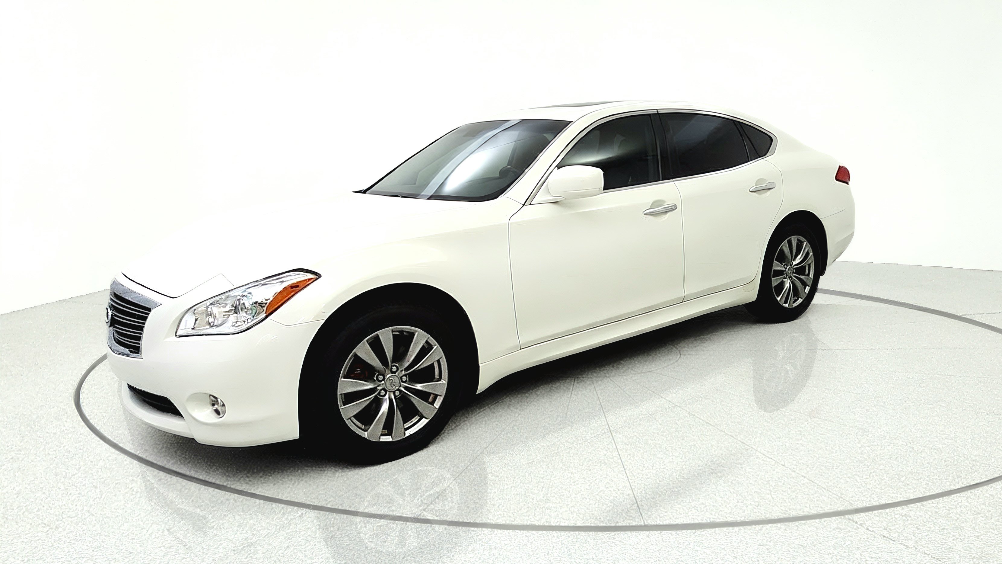 Used 2012 INFINITI M37 x w/ Deluxe Touring Pkg AWD/4WD image 3