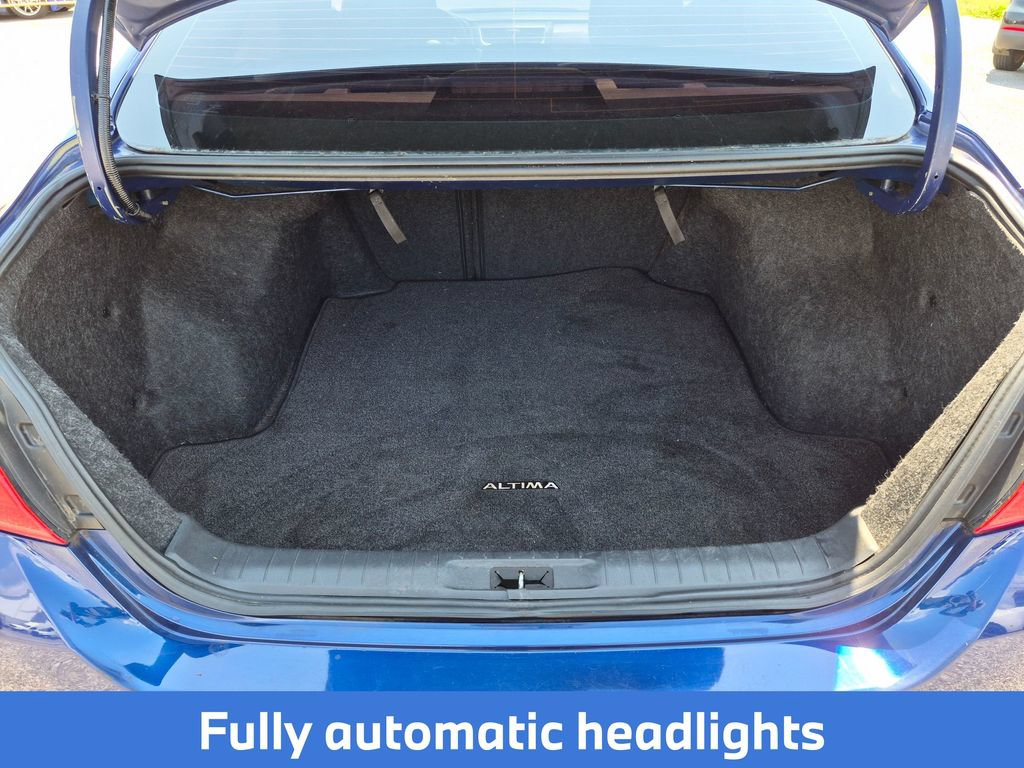 Used 2016 Nissan Altima 2.5 SR w/ LED Appearance Package FWD image 27