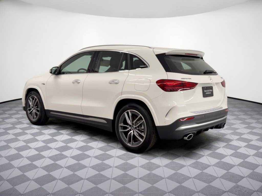New 2026 Mercedes-Benz GLA 35 AMG 4MATIC image 3