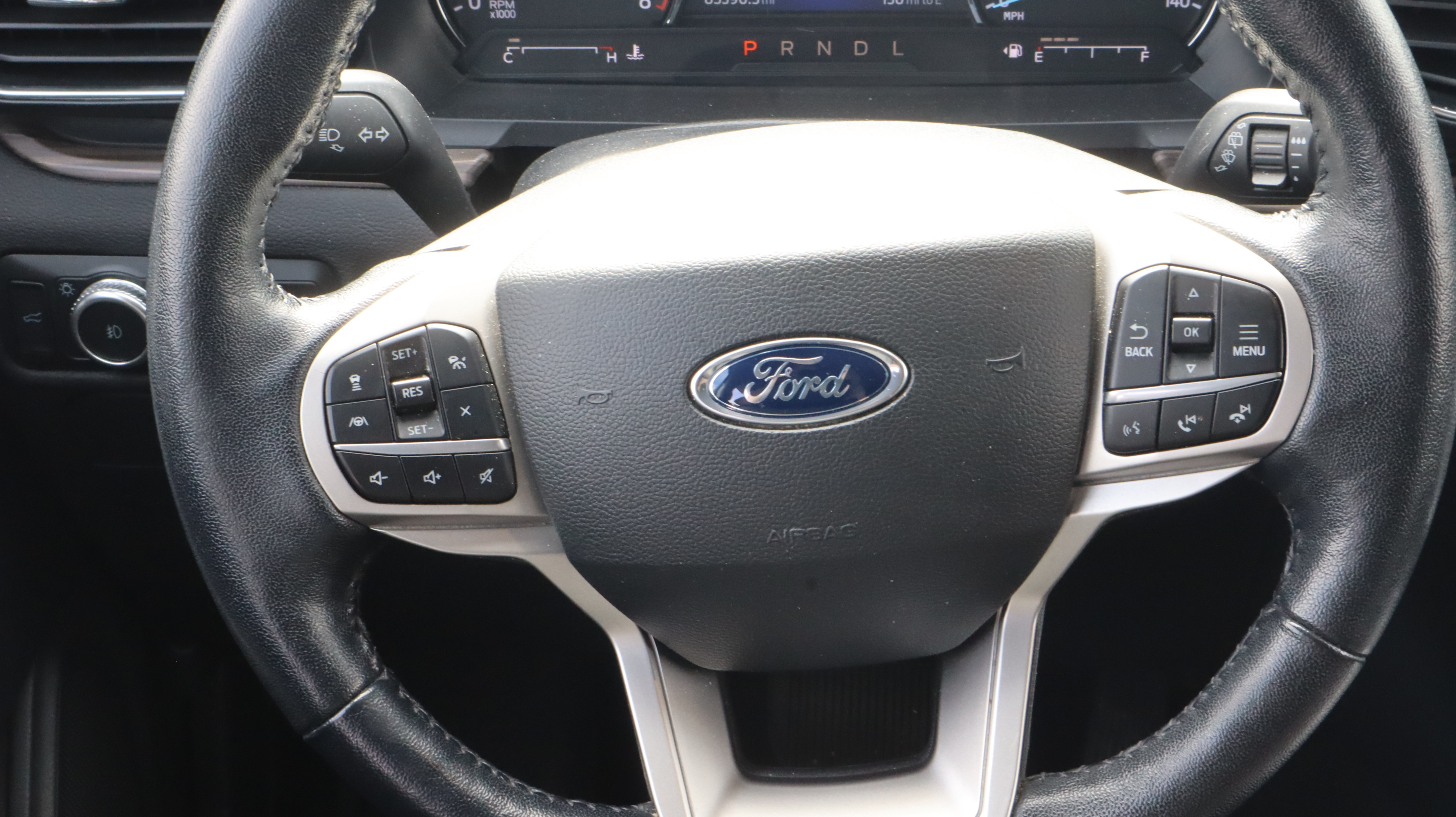 Used 2022 Ford Explorer Limited AWD/4WD image 14