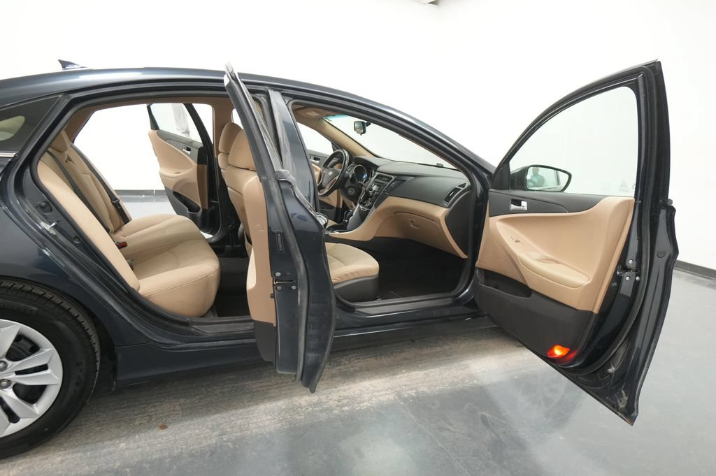 Used 2012 Hyundai Sonata GLS FWD image 27