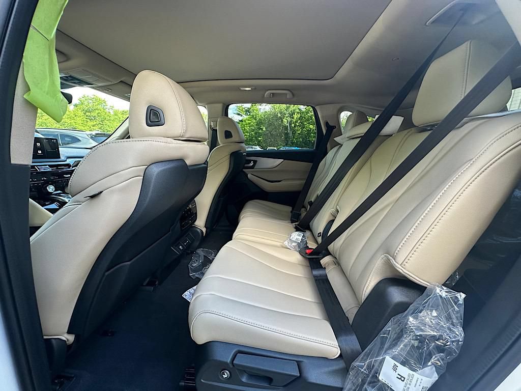 New 2026 Acura MDX SH-AWD image 12