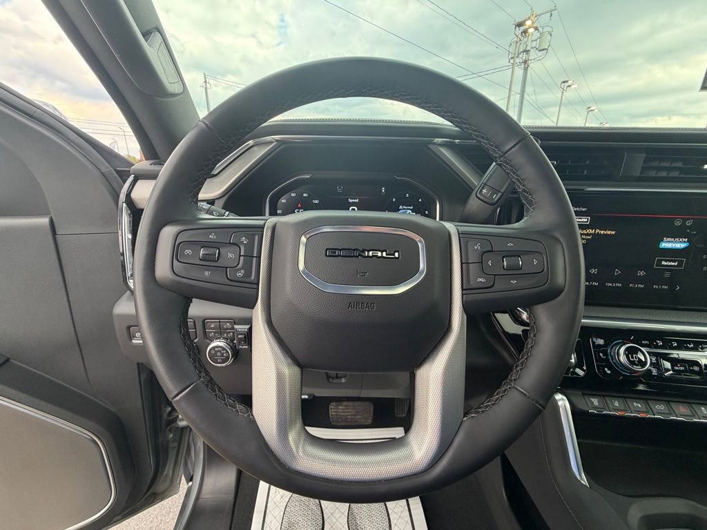 Used 2024 GMC Sierra 3500 Denali w/ Denali Reserve Package AWD/4WD image 24