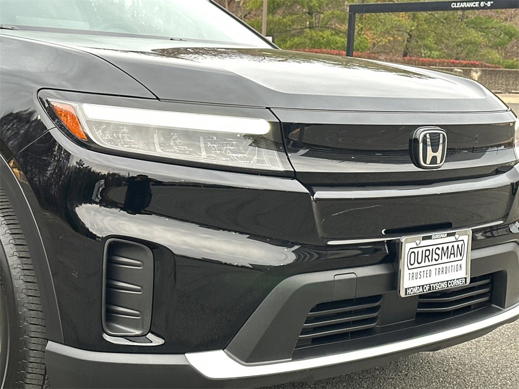 Used 2025 Honda Prologue EX image 11