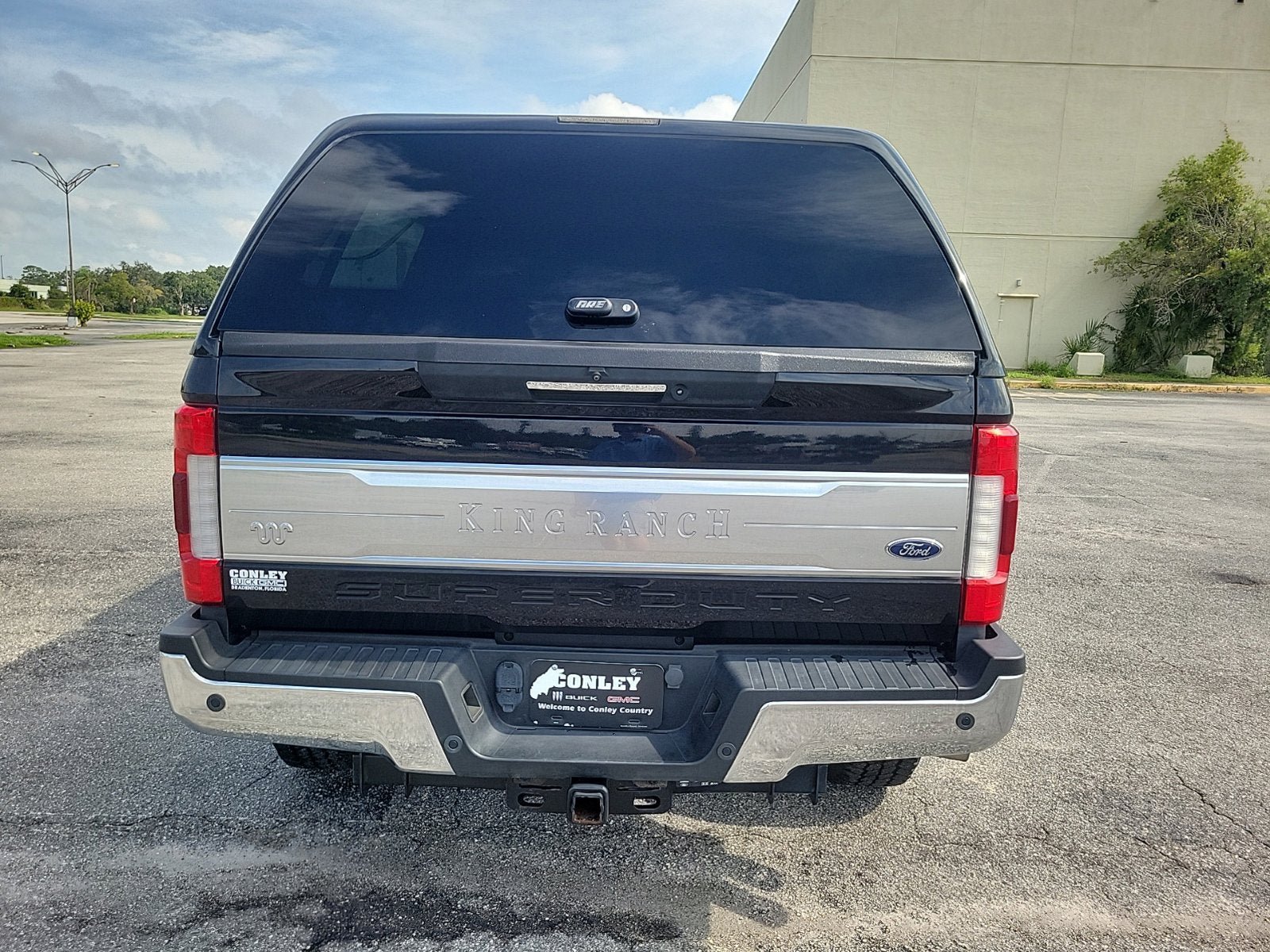 Used 2019 Ford F250 King Ranch w/ King Ranch Ultimate Package AWD/4WD image 8