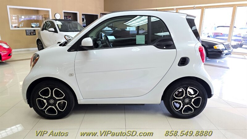 Used 2018 smart fortwo electric drive RWD image 7