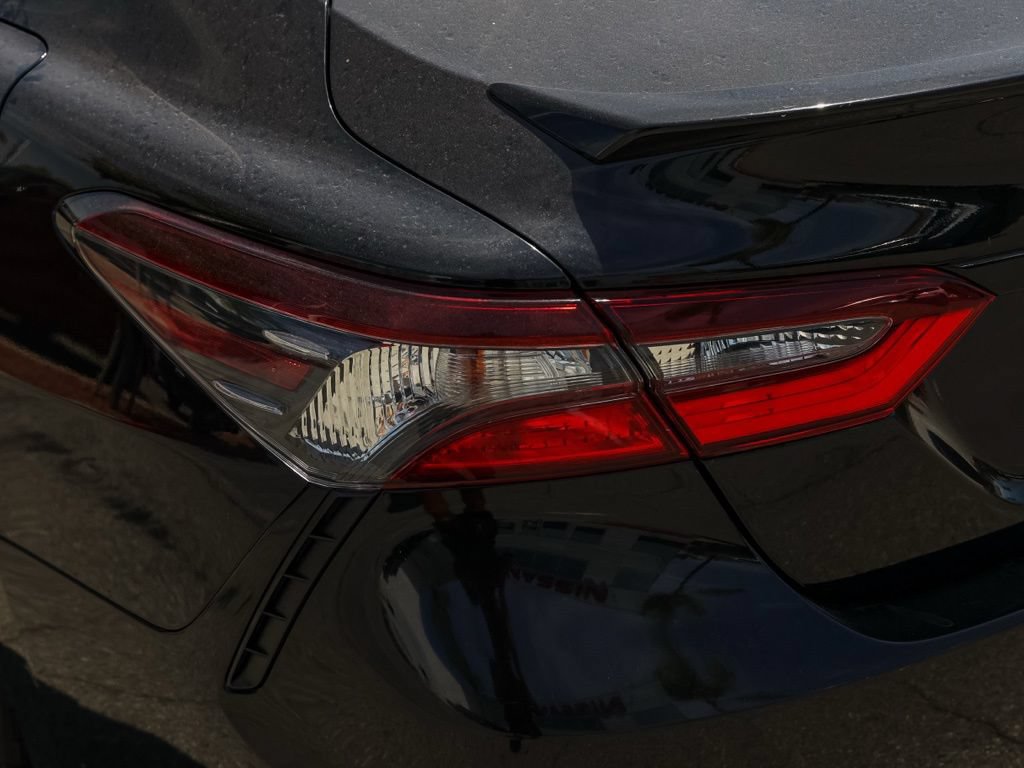 Used 2024 Toyota Camry SE FWD image 7