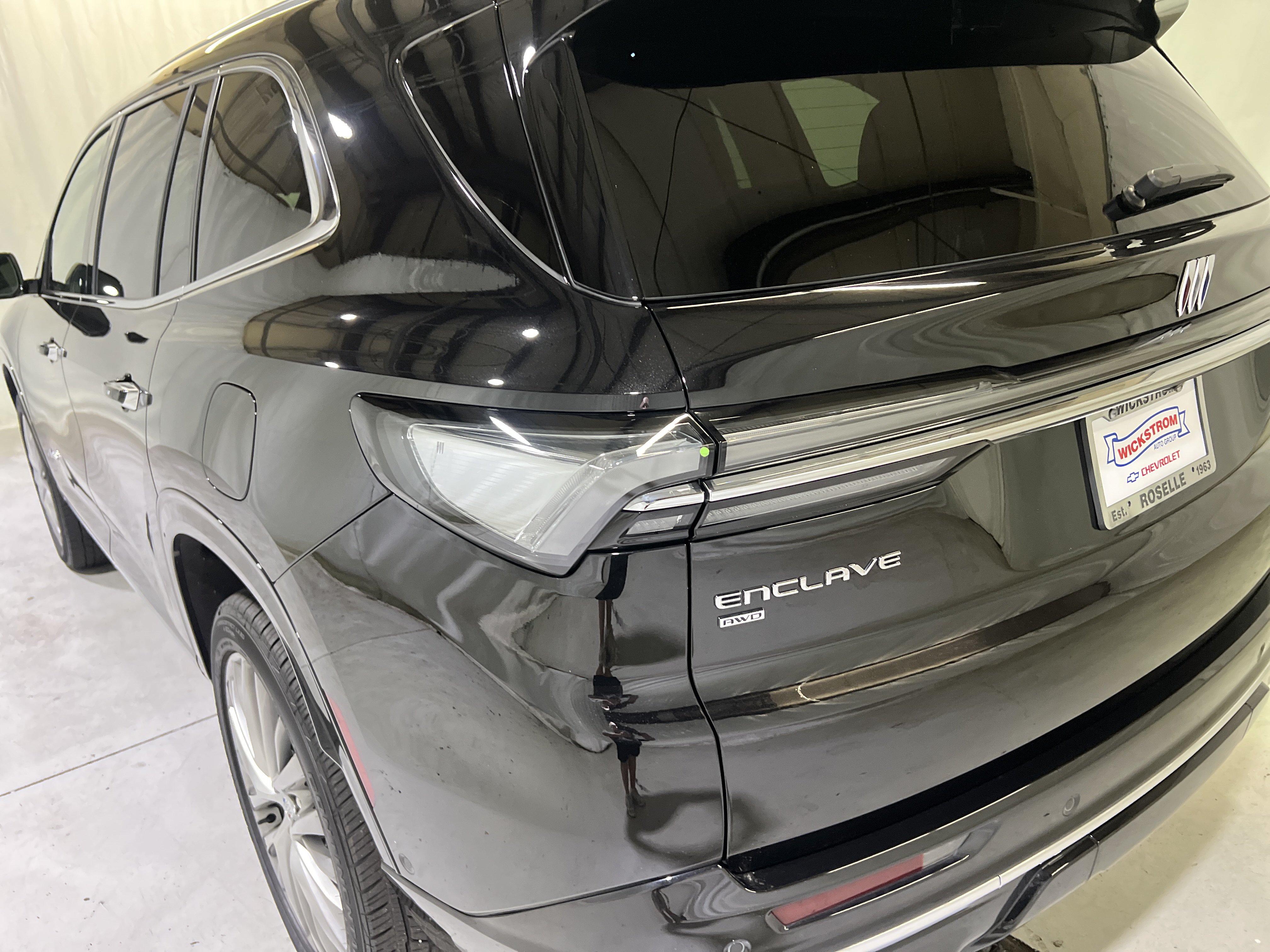 Certified 2026 Buick Enclave Avenir w/ Super Cruise Package AWD/4WD image 10